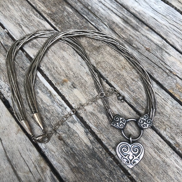 Shube Scrolled Heart Necklace 925 Sterling Silver - Picture 1 of 7